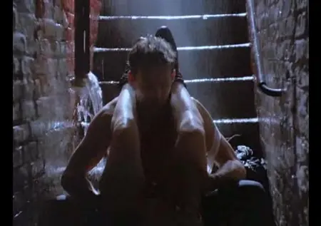 Erotisk scen med Kim Basinger från filmen nio och en halv vecka
